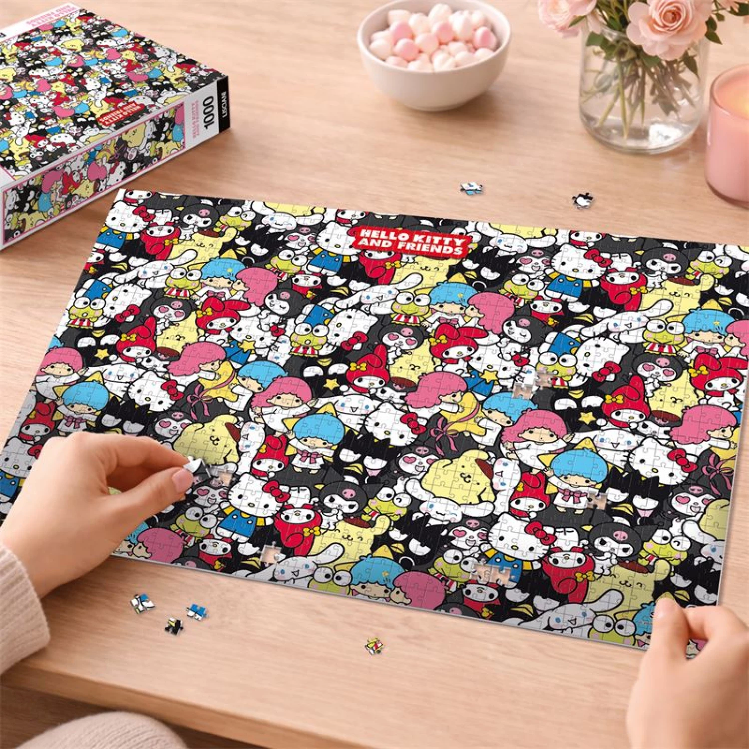 SLAGALICA 1000PCS + POSTER HELLO KITTY FRINEDS LISCIANI